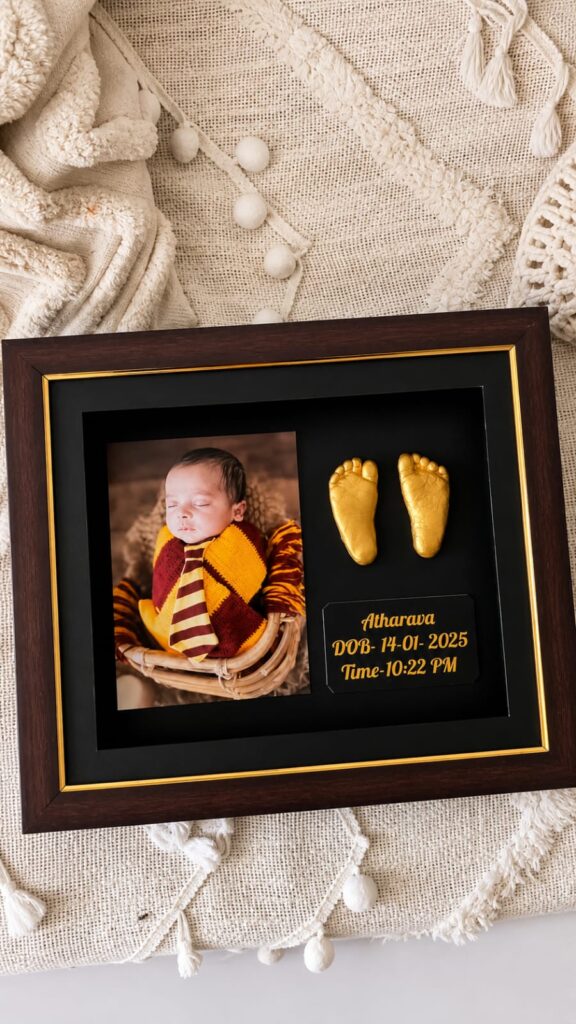3D baby hand and foot casting in golden finish Gurgaon